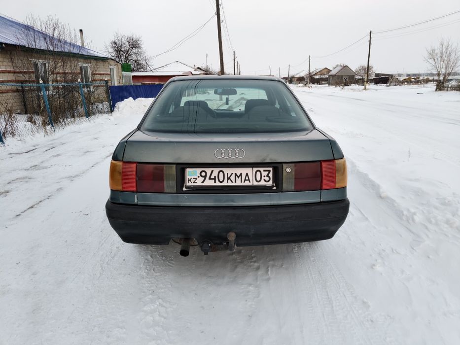 Продам Audi 80 1990