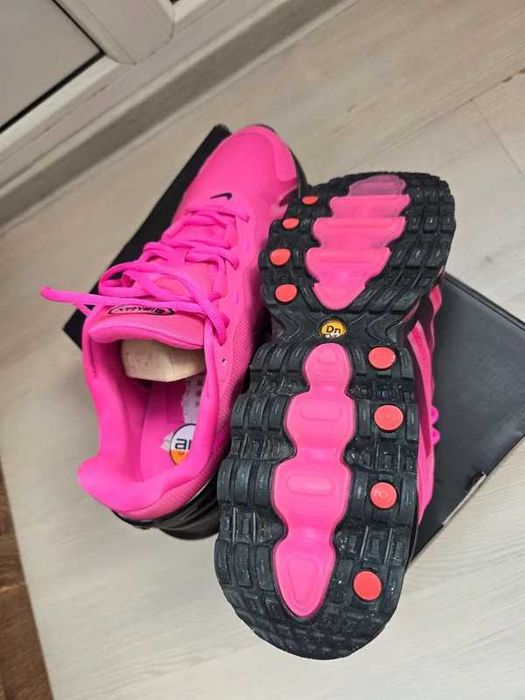 Nike Air Max DN8 Laser Fuchsia