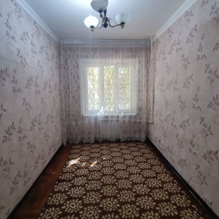 Продам 3 ком Юнусабад 2 квартал Кирпич