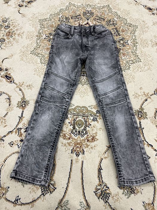 Продам одежду для малчика на 2,3 года