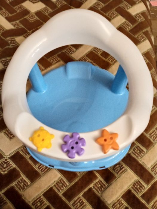 Сиденье для купания в ванной