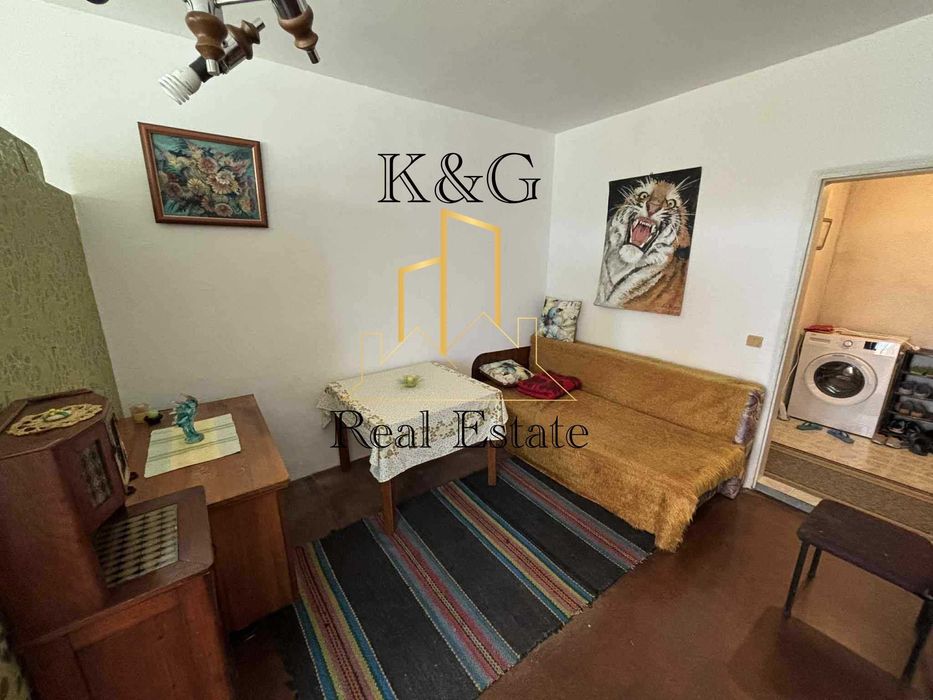 Продава се Двустаен апартамент в Разград, Освобождение - 80 кв.м за 1084 €/кв.м - Снимка #2