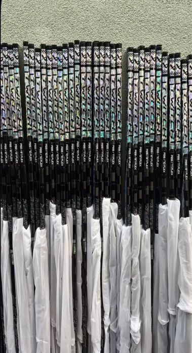 Клюшка хоккейная