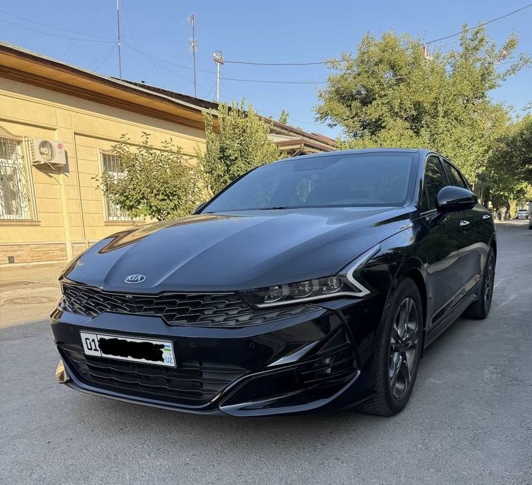 Kia K5 GT-Line Sotiladi