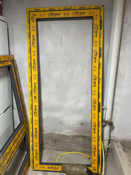 Готовые алюминиевые двери