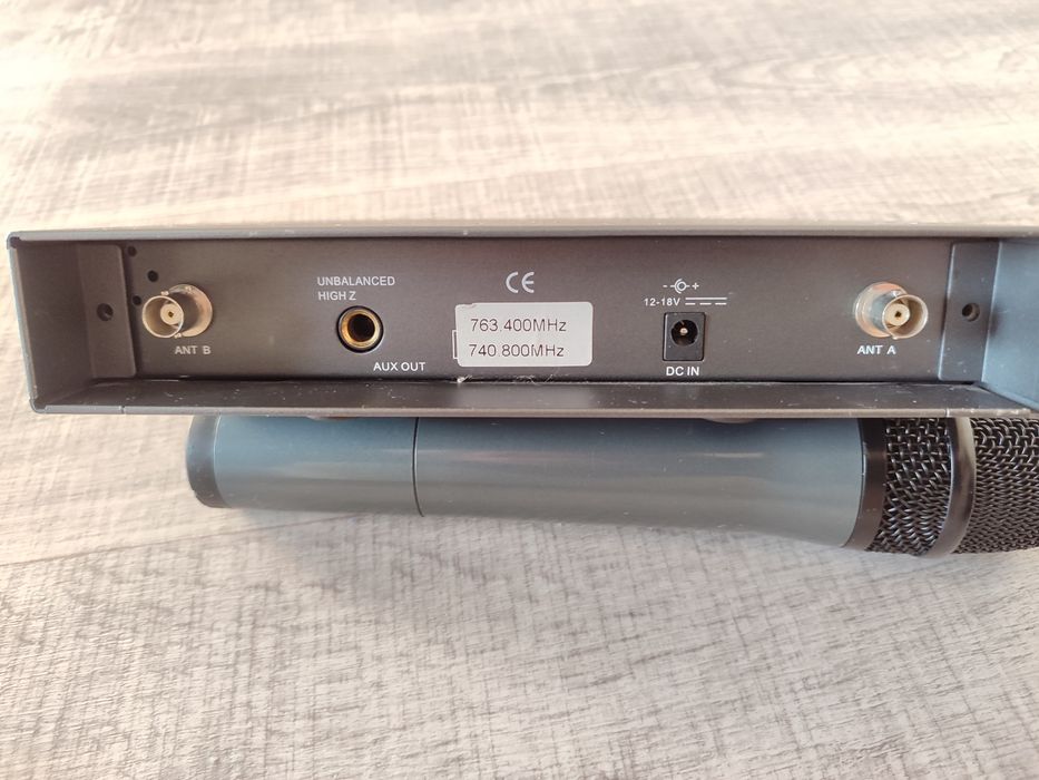 Микрофонная станция Sennheiser SKM 535 G2-e