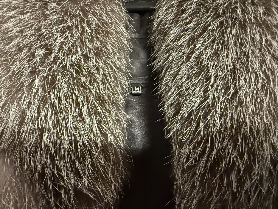 Vând Haină de blană naturală