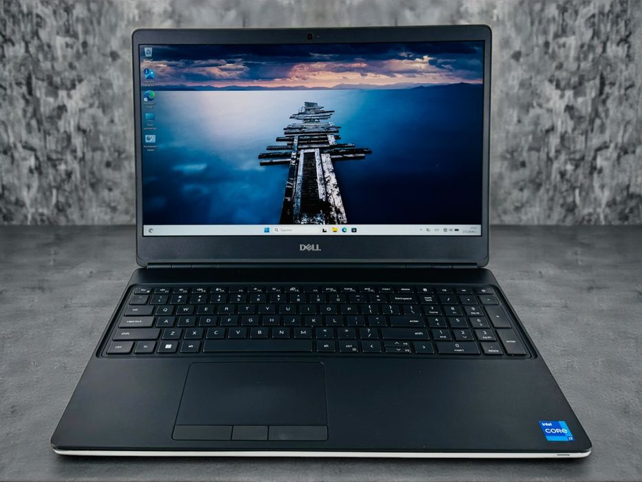 Лаптоп Dell Precision 7560 15,6 FHD i9-11950H 32RAM 512GB SSD RTX A2000 Гараниця!