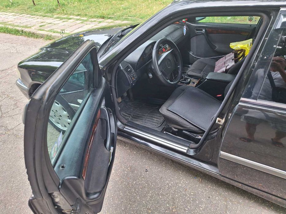 Mercedes Benz 220C Elegance CDI