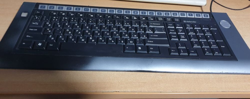 Продам компьютер в сборе.