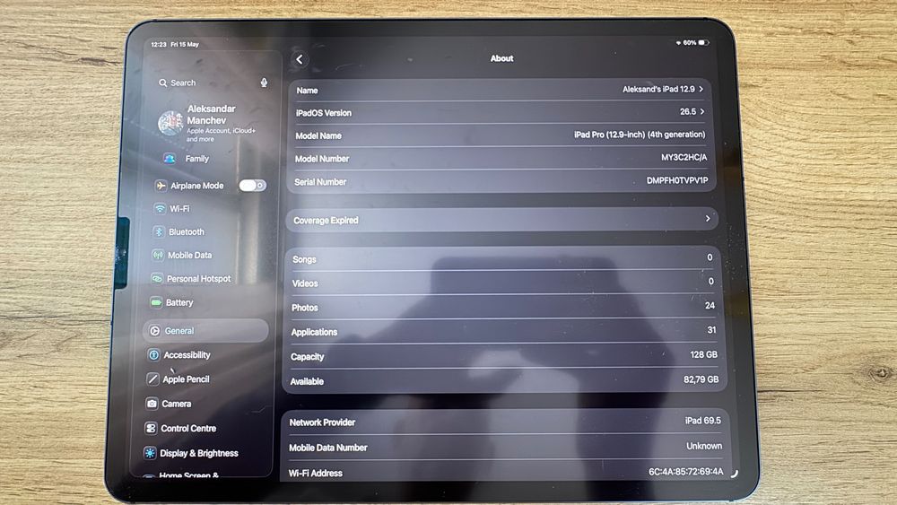 Ipad Pro 12.9" 128 GB Cellular; Wi-Fi + Smart Keyboard Folio заедно c Smart Keyboard Folio