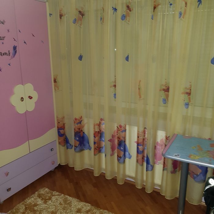 Vand perdea camera copii