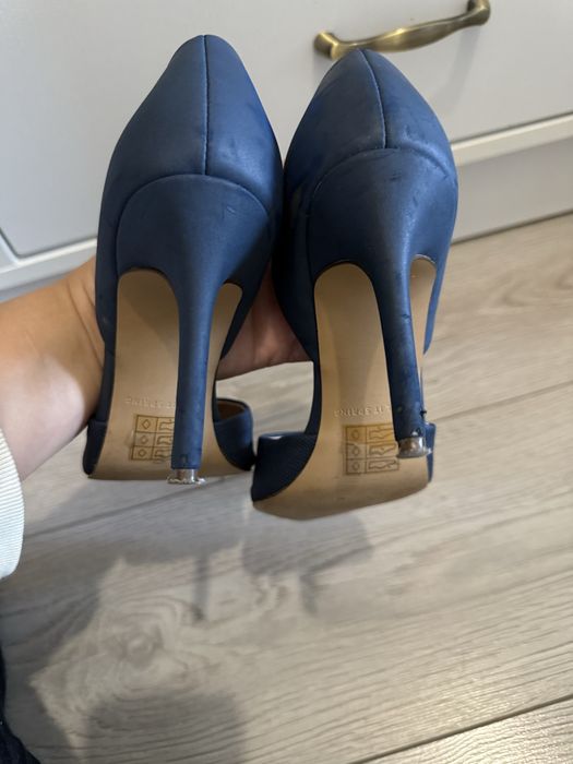 Шпильки , 10.000тг