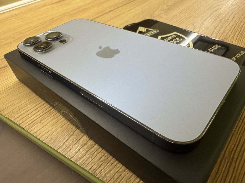 iPhone 13 Pro Max, 256 GB, 100 % Battery