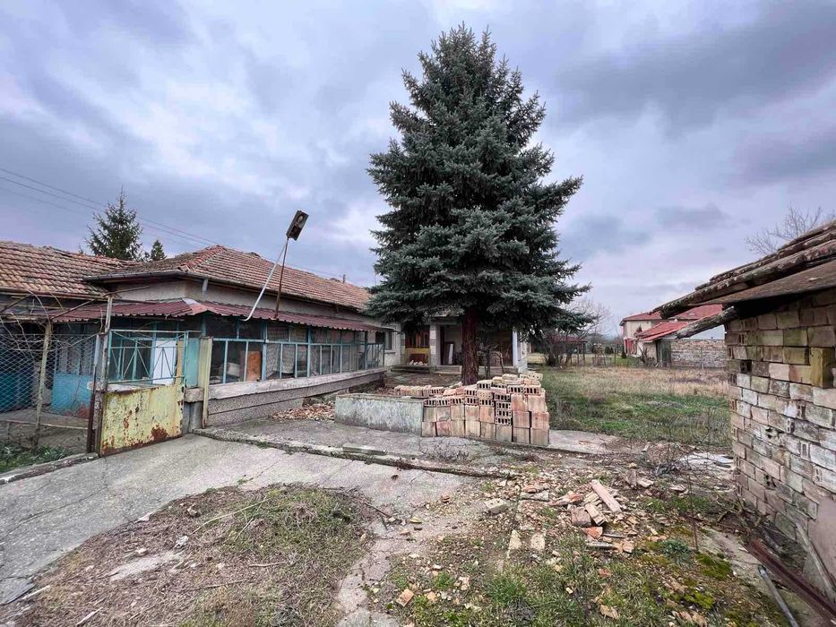 Продава се Къща в с. Кардам, Област Търговище - 132 кв.м за 348 €/кв.м - Снимка #11