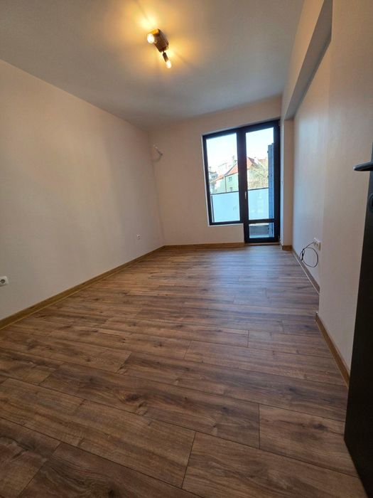 ДО КЛЮЧ! Тристаен апартамент в кв. Кършияка