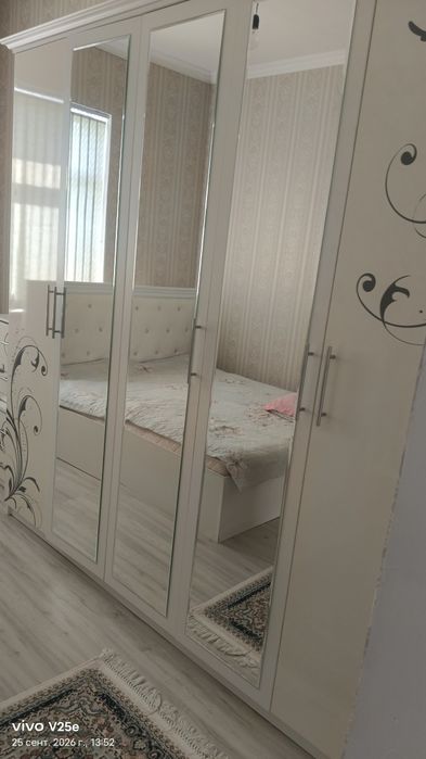 Спальный гарнитур