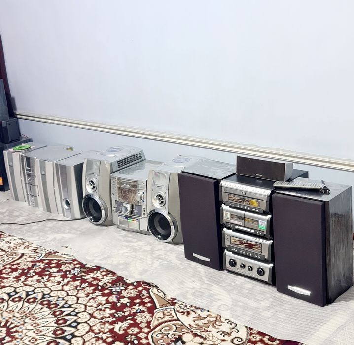 Muzikalniy sentirlar sotiladi