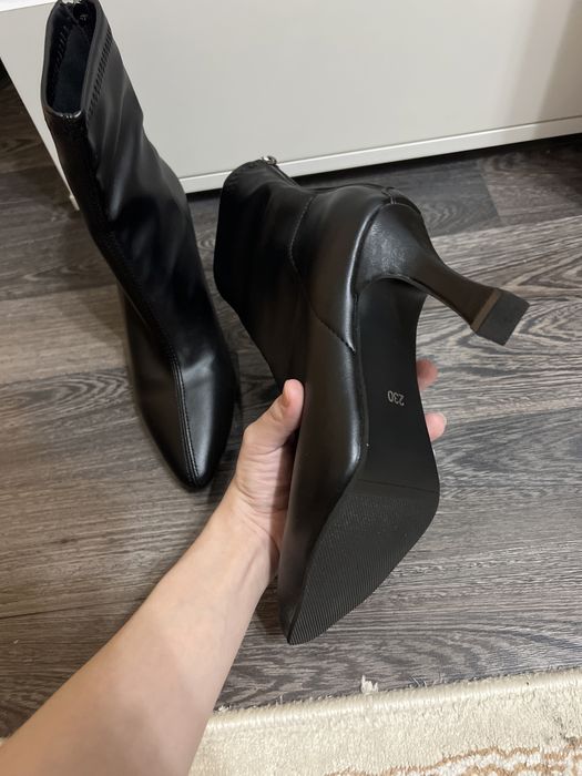 Новые полусапожки 36 рр