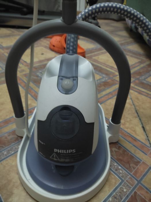 Паравой утюг Philips