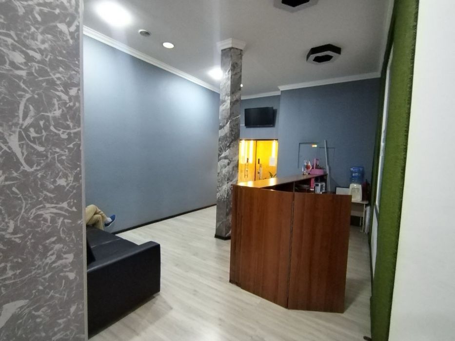 Аренда под офис 18/20/20/20кв.м Дархан метро Хамид Алимжан! 250 до 400