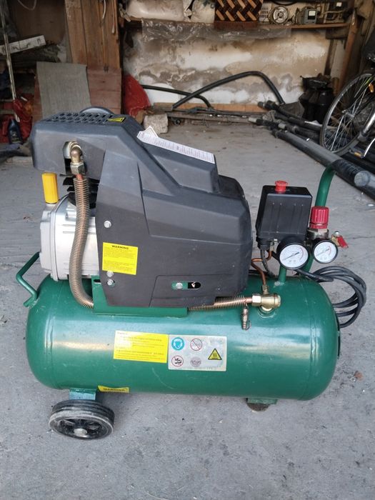 Продается компрессор,в идеальном состоянии