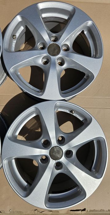 Jante aliaj 5x114.3 r16  kia mazda toyota  Hyundai honda renault megane 4