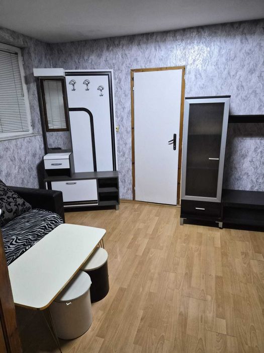 Дава се под наем Къща в Добрич, Център - 65 кв.м за 248.88 € - Снимка #3