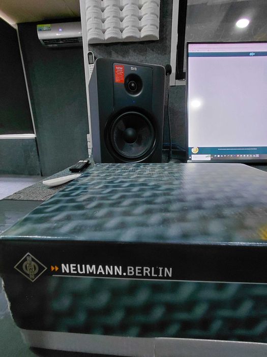 NEUMANN -103  микрофон студийный.