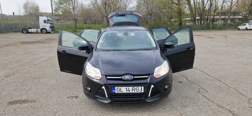 FORD Focus 2014 — imagine 3