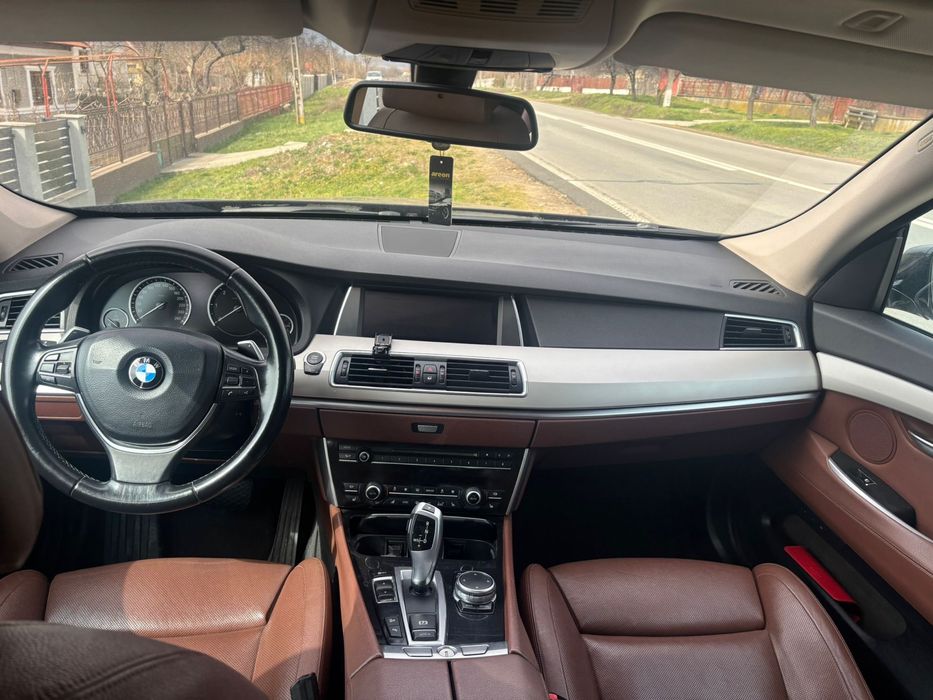 BMW 530d GT 258cp 2016 xDrive Led panorama navi dvd ventilatie camera
