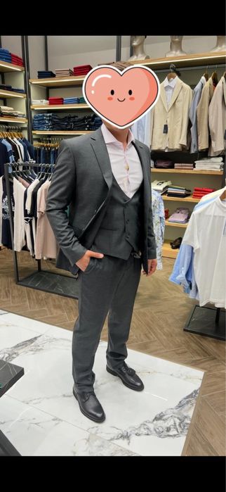 Костюм (брюки, жилетка, пиджак)