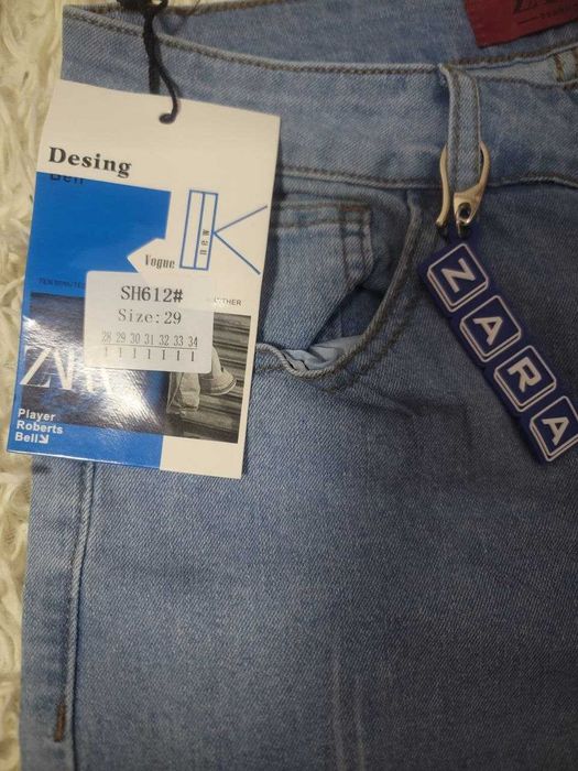 Турция в наличии мужские джинсы ZARA.