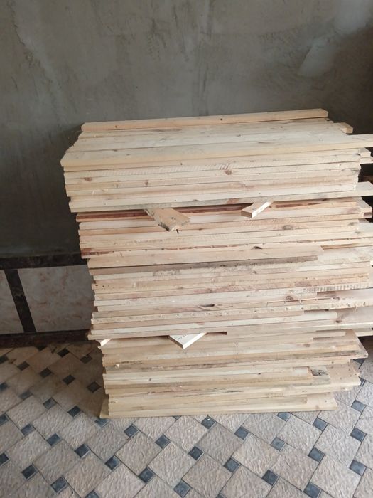 Тахтала сотилади