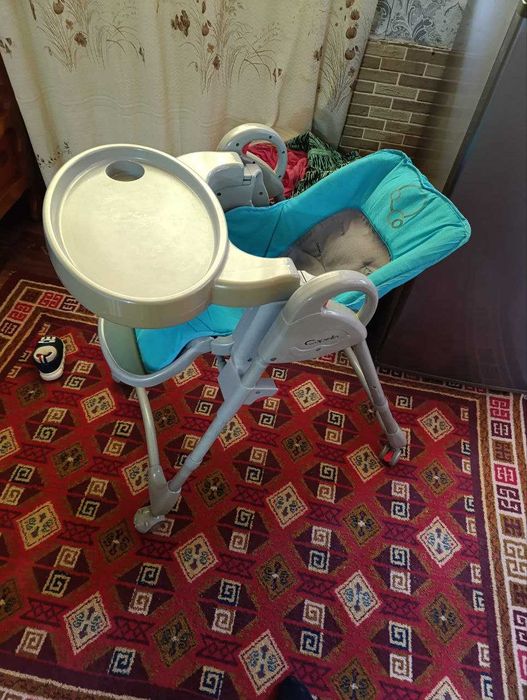 Стульчик для кормления