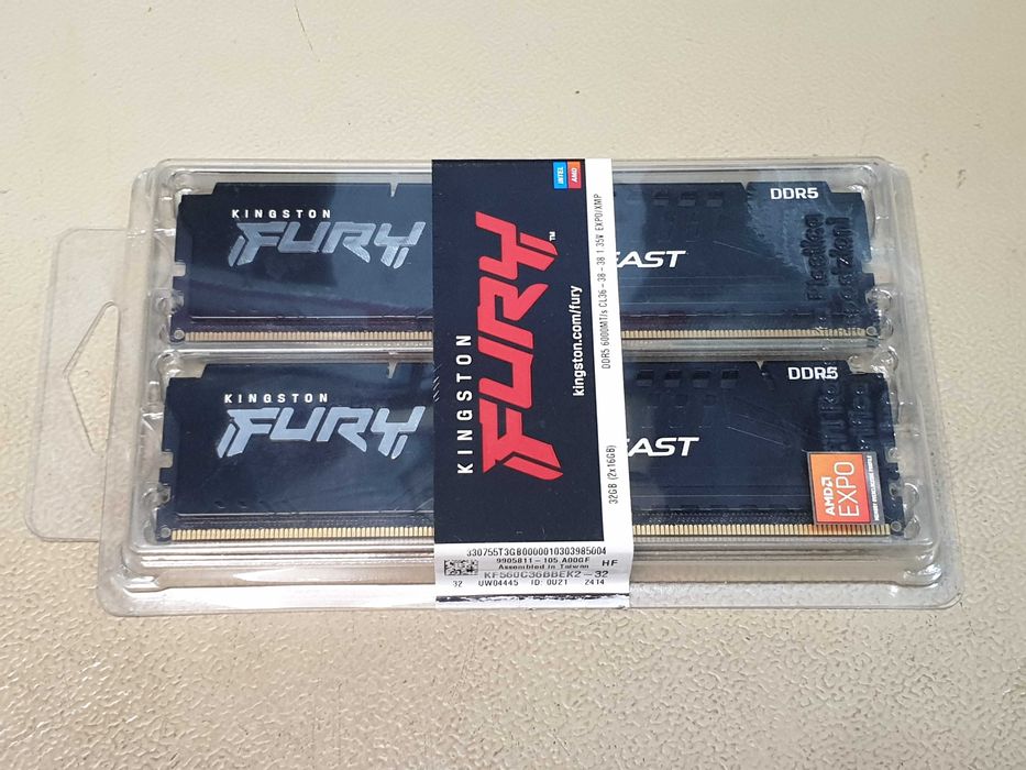 Kit memorie RAM 32GB DDR5 6000MHz CL36 Dual-Channel Kingston FURY