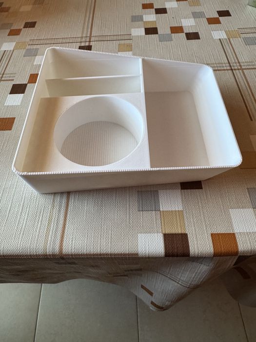 Органайзер за Dacia Spring