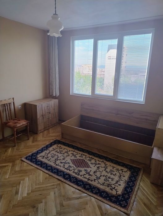 Тристаен апартамент Люлин 3