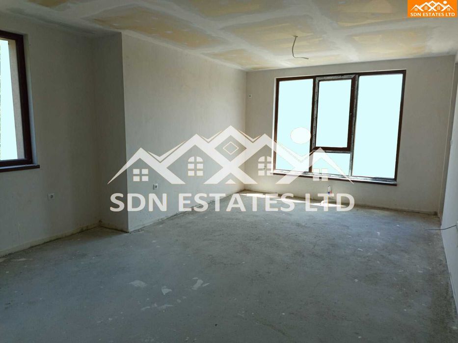 Продава четиристаен апартамент, ново строителство, с акт  16