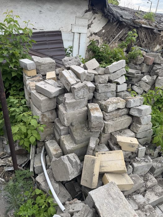 Продам кирпичи, газоблоки