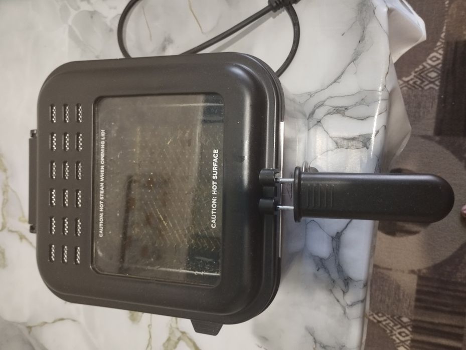 Продам фритюрницу