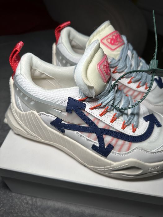 Off White Odsy 1000 cream white blue