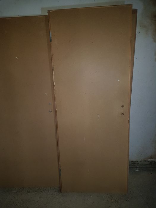 Интериорни врати