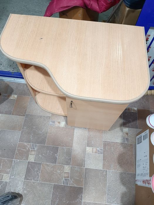 Столик компактный