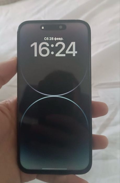 Продам Айфон 14 про макс