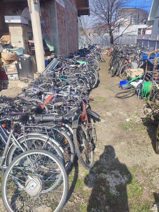 Vând Biciclete Bacău 200 Ron