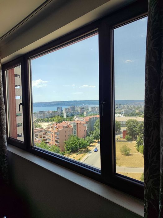 Дава се под наем Двустаен апартамент в Варна, Терапевтична болница - 60 кв.м за 561 € - Снимка #3