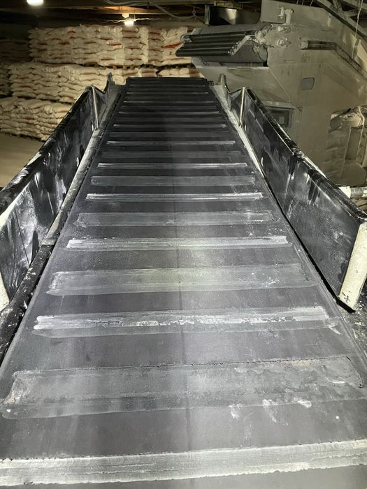 Конвейерная лента с протектором