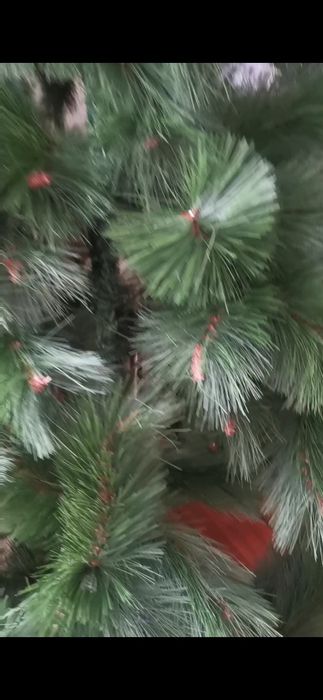 Продам искусственную елку