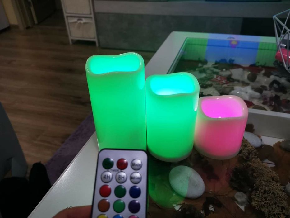 Лед свещи със сменяща се светлина